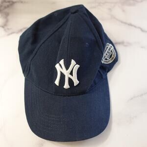 New York Yankees Hat Cap Baseball Yankee Stadium Inaugural Season 2009 Y2K MLB